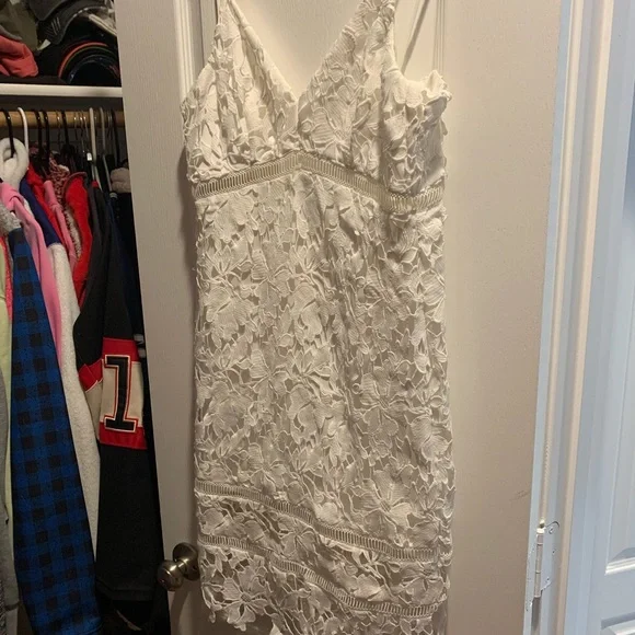 ASTR the label white lace dress - Picture 9 of 11